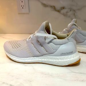 UltraBoost 1.0 DNA Womens Adidas Sneaker - Brand New!!